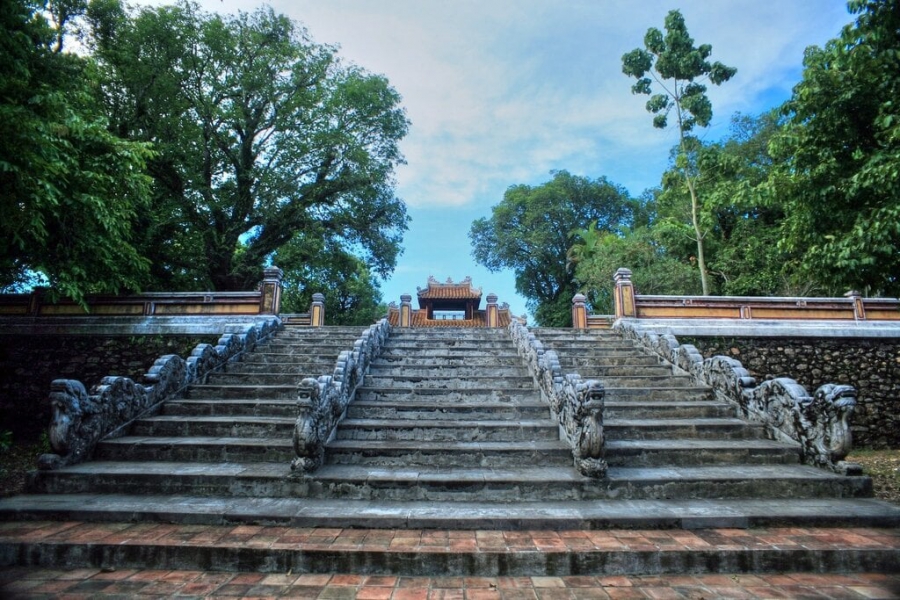 Lăng Gia Long - Lăng mộ lớn nhất triều Nguyễn
