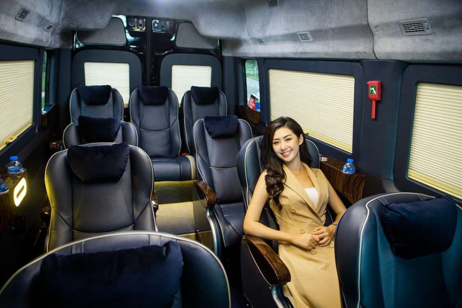 Limousine Huế Đà Nẵng - Phương tiện di chuyển cao cấp cho du khách